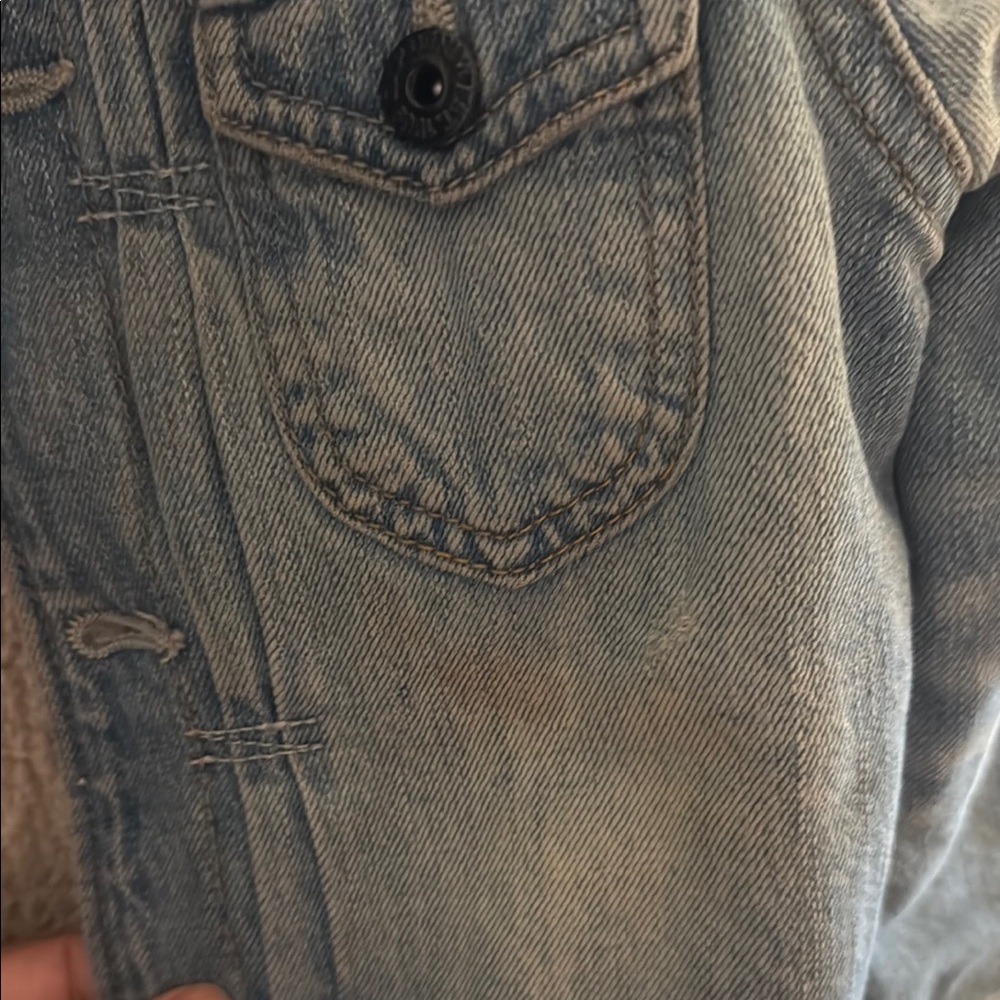 GAP Blue and Tan Jean Jacket with Vintage Trucker Style - Picture 2 of 4